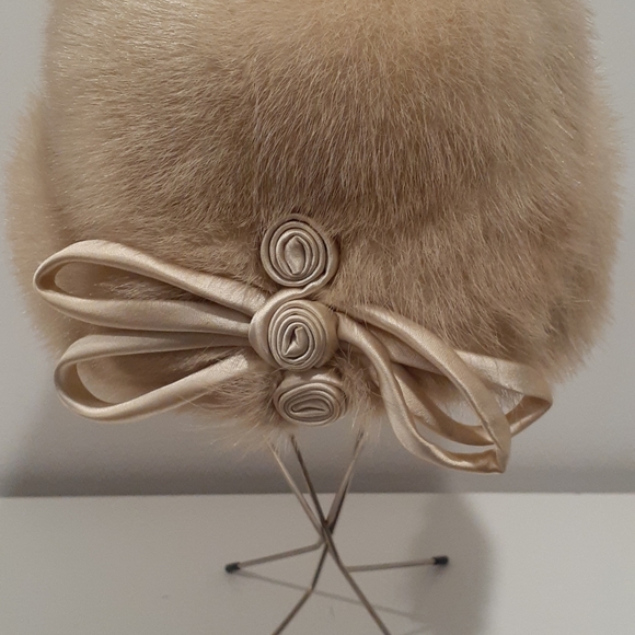 Vintage Hat - Picture 3 of 5